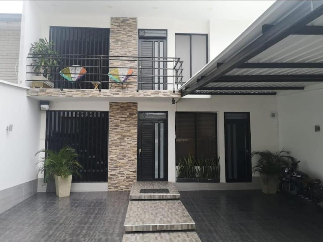 Cali Home Екстер'єр фото